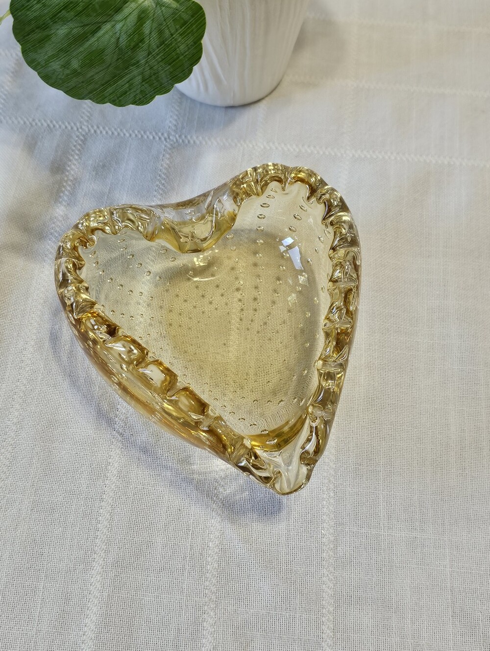 Vintage Amber Controlled Bubble Art Glass Heart Bowl Mid-Century Modern